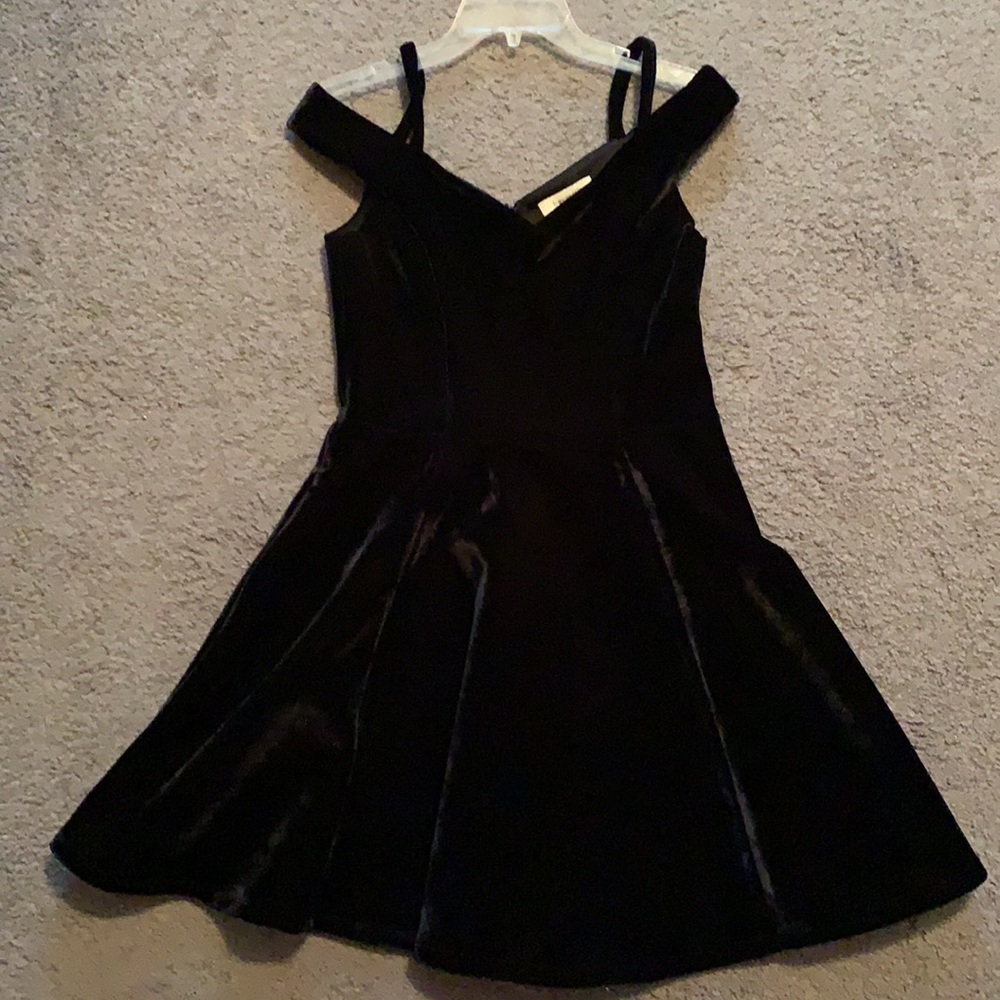 Black Velvet Cocktail Dress Medium